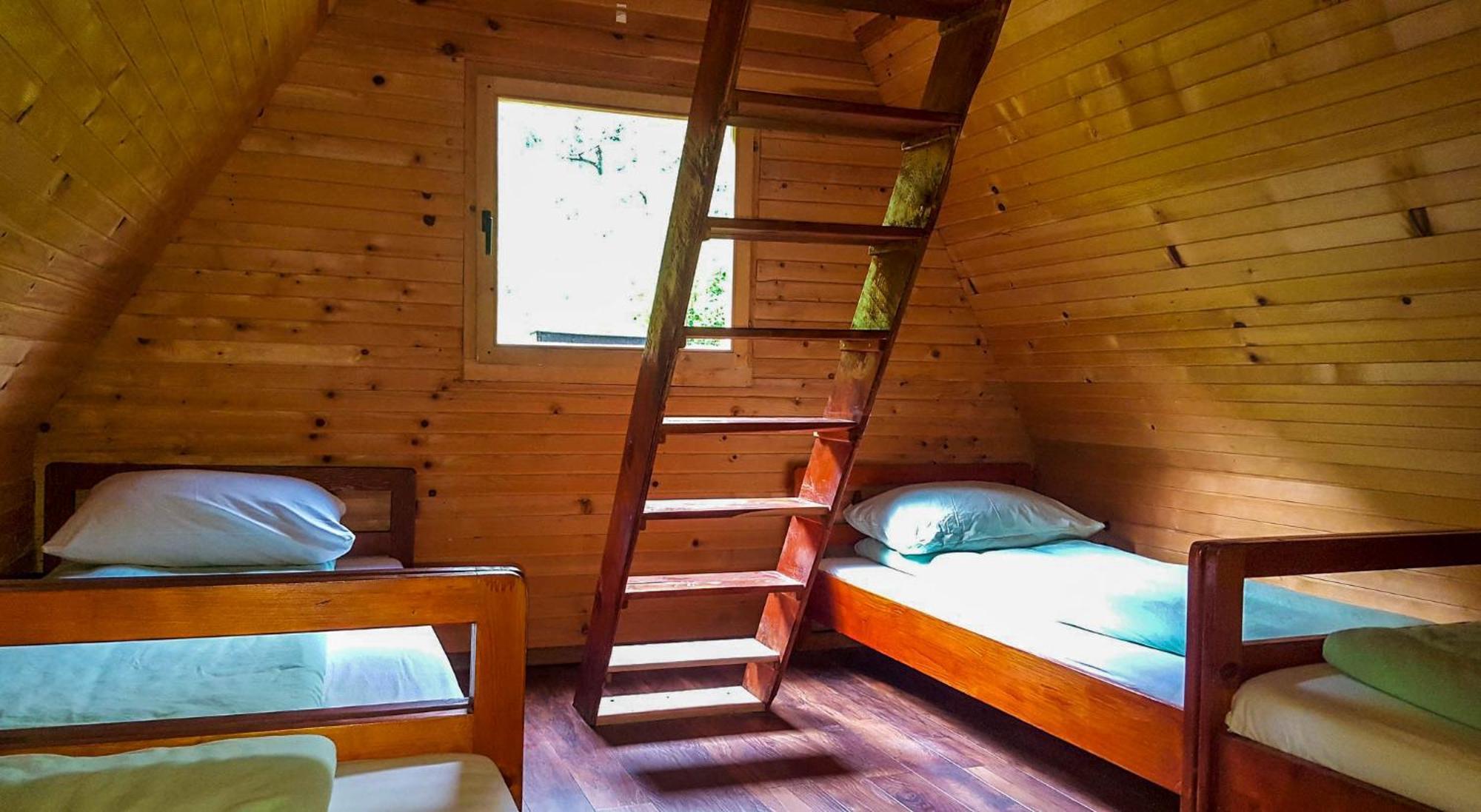 Rafting Camp Encijan Hotel Foca Luaran gambar